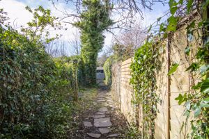 Photo 13- click for photo gallery